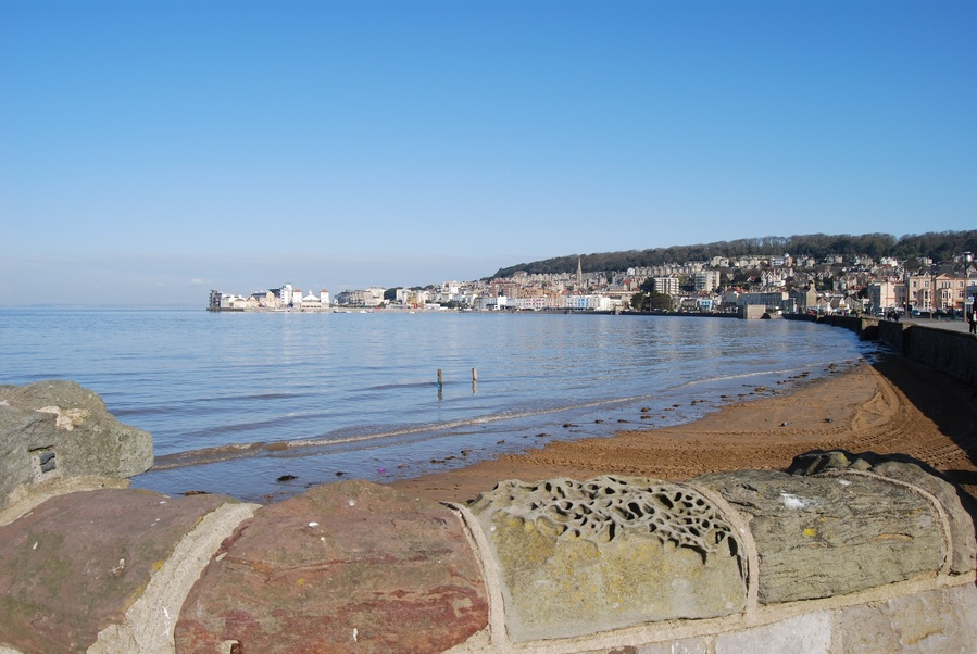 Sand Bay Holiday Resort WestonsuperMare Turkey & Tinsel Coach Holiday