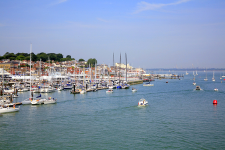 coach holidays to warners hayling island